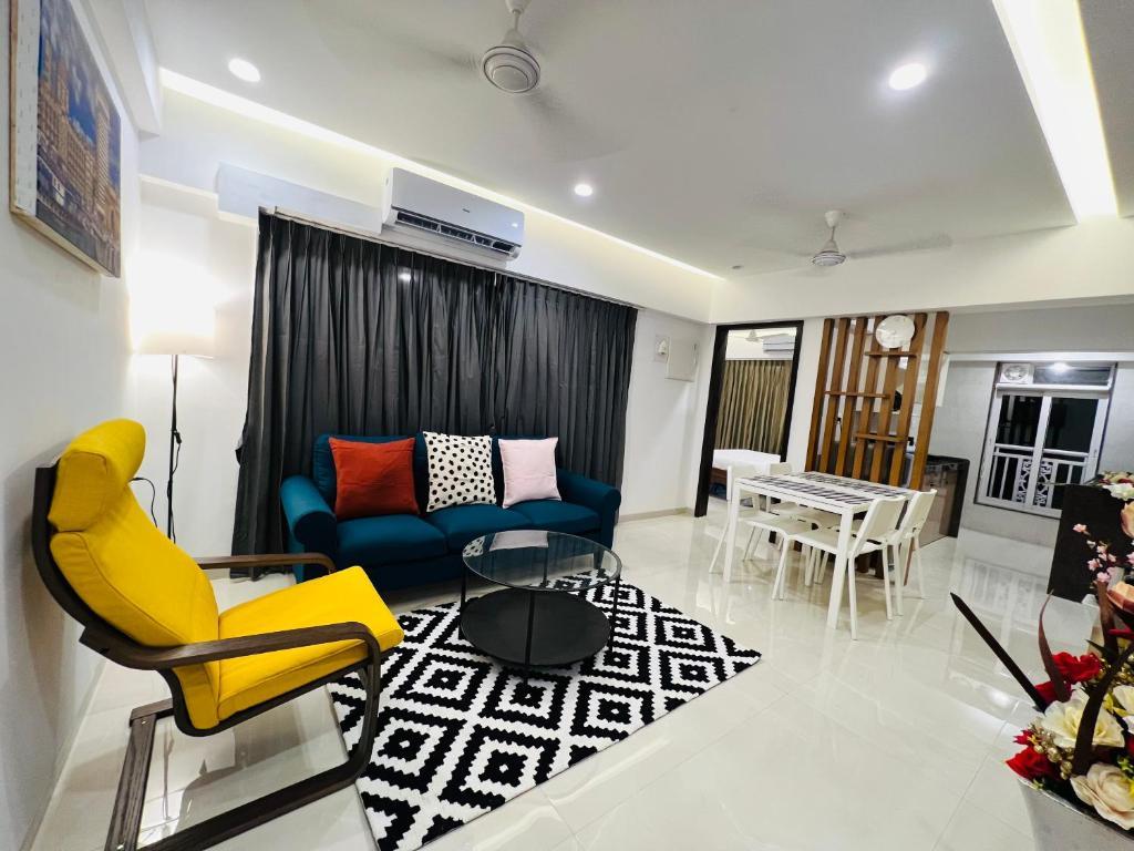 2Br Mumbai Theme Apartment (301)