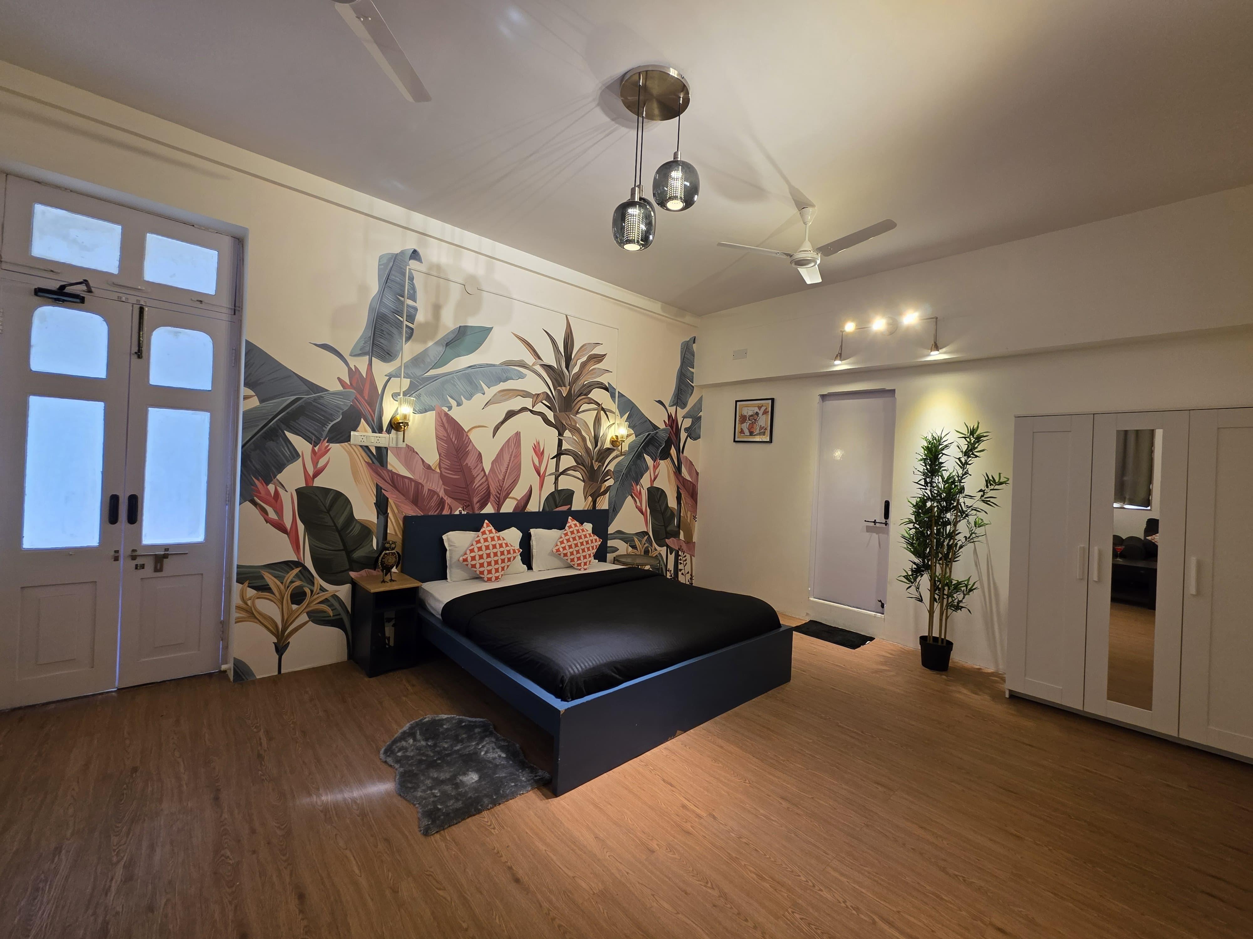 Studio Apartment In Malabar Hill (101)