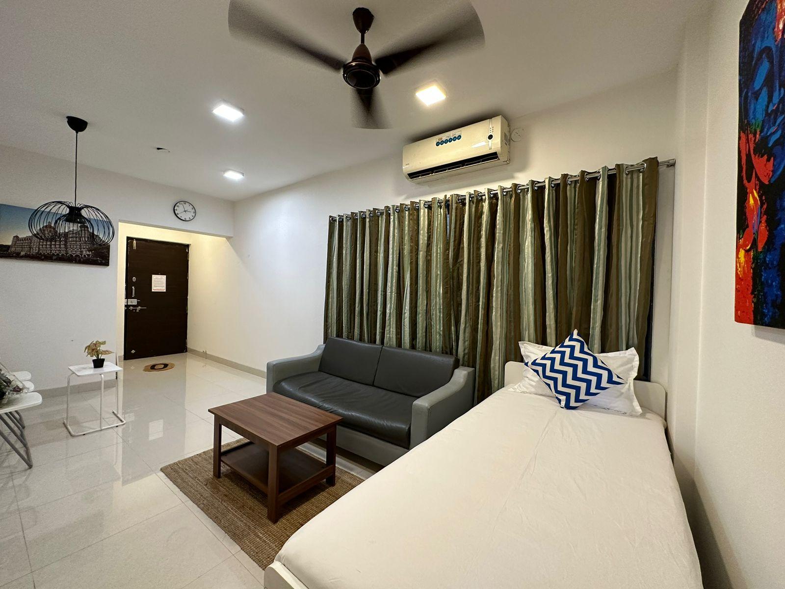 1Br Mumbai Theme Apart Lower Parel (505)