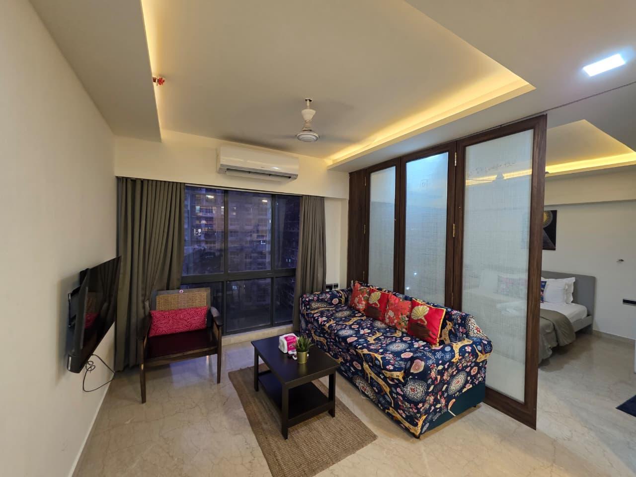 1BHK Service Apartment In BKC (804)