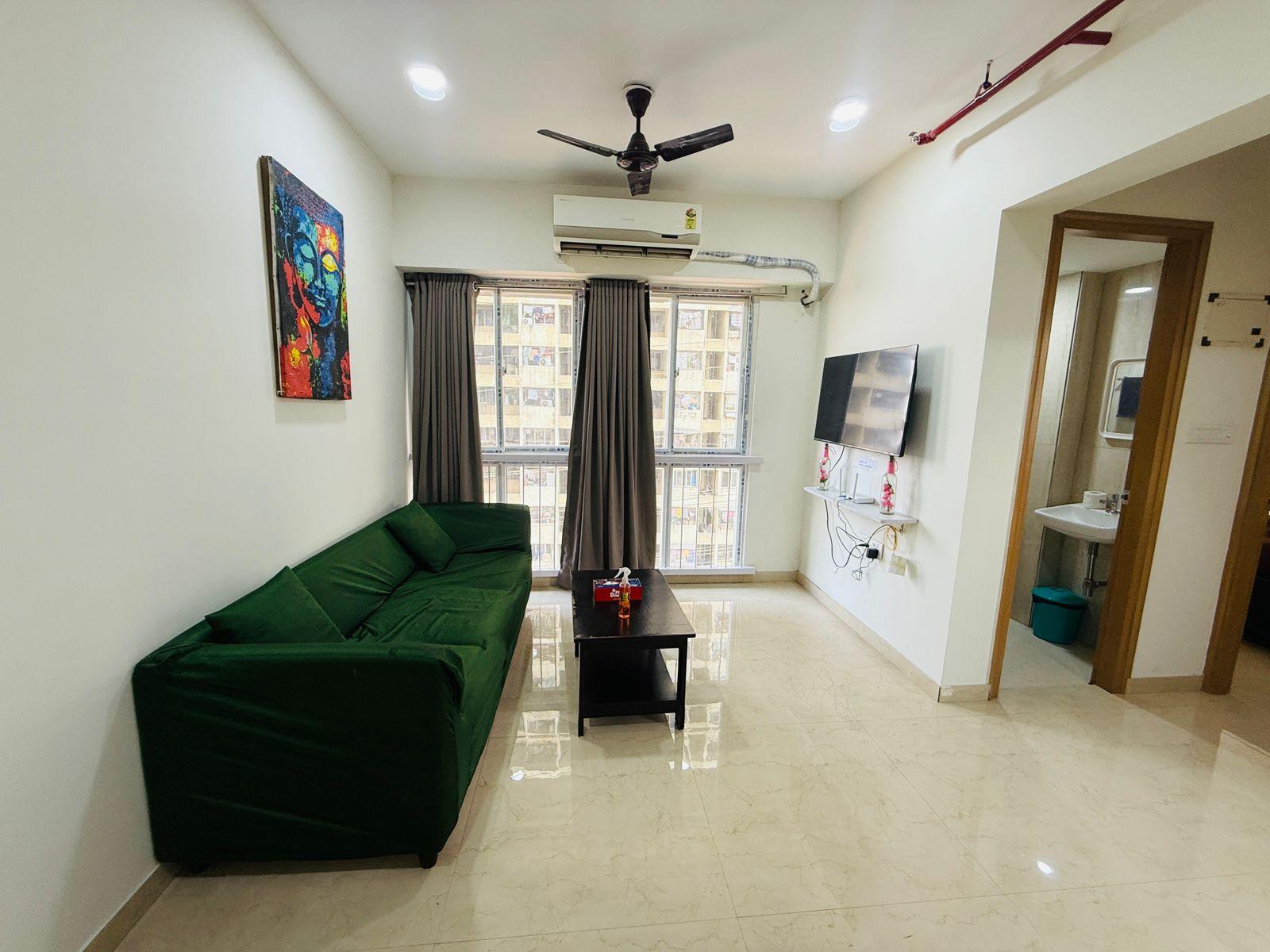 1BR Service Apartment In Parel Near TMH (804)