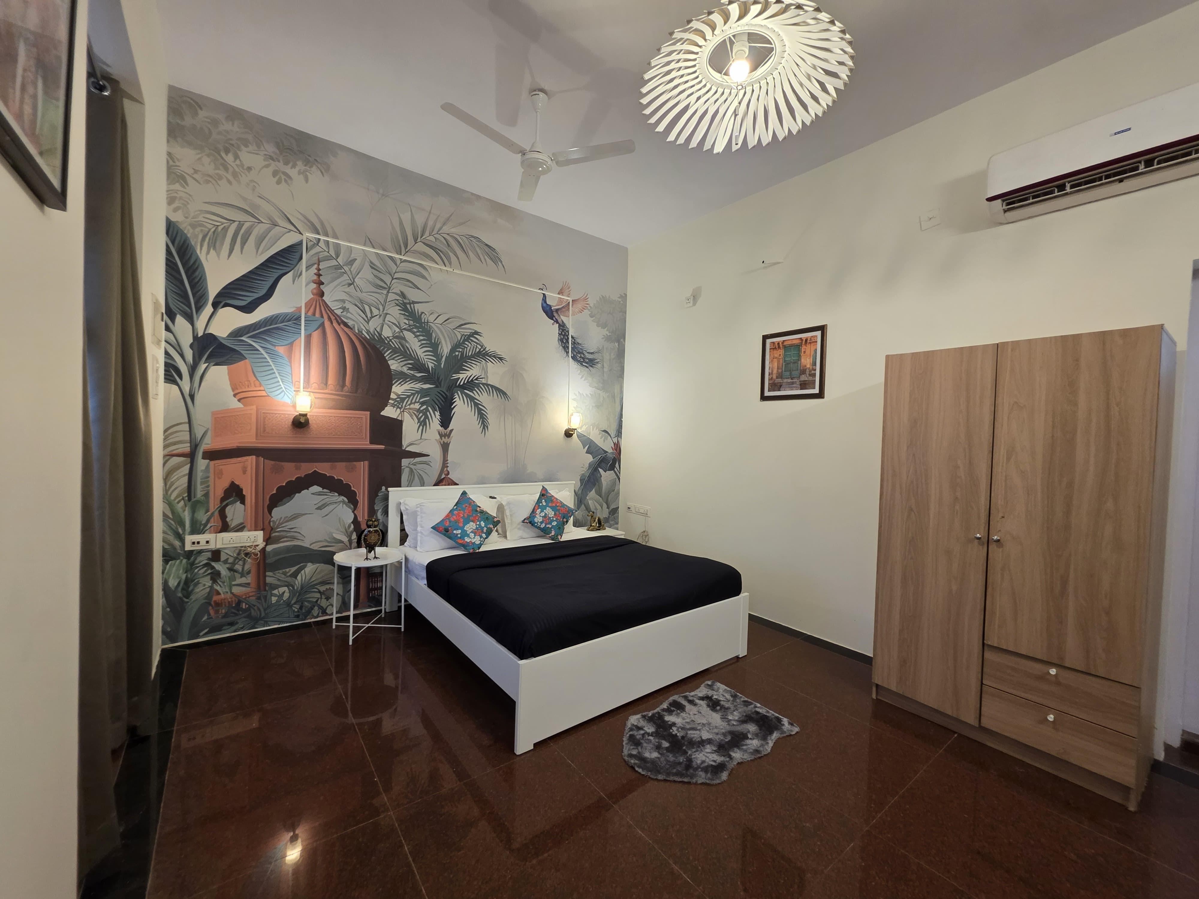 Studio Apartment In Malabar Hill (102)