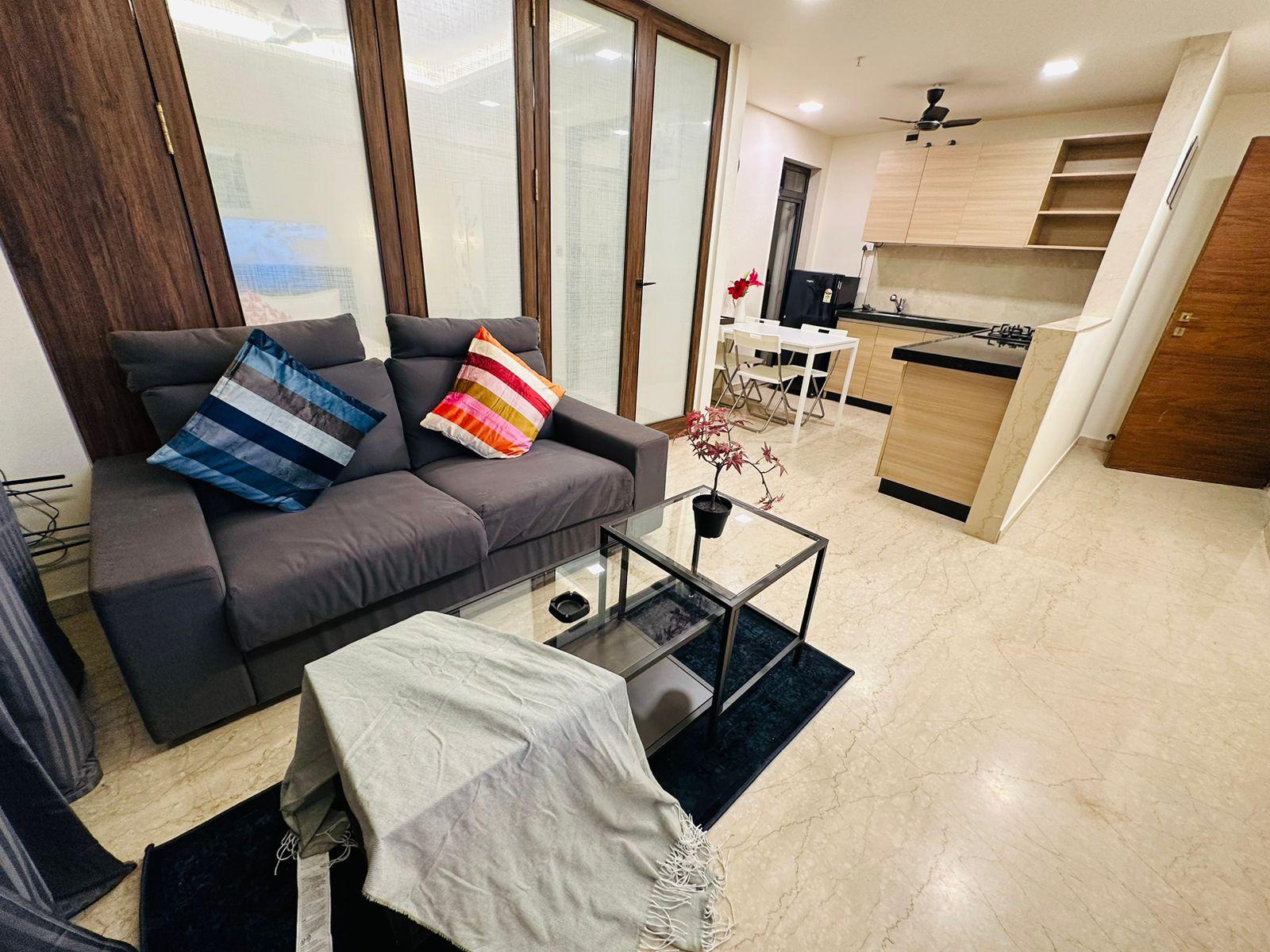 1BHK Service Apartment In BKC (1404)