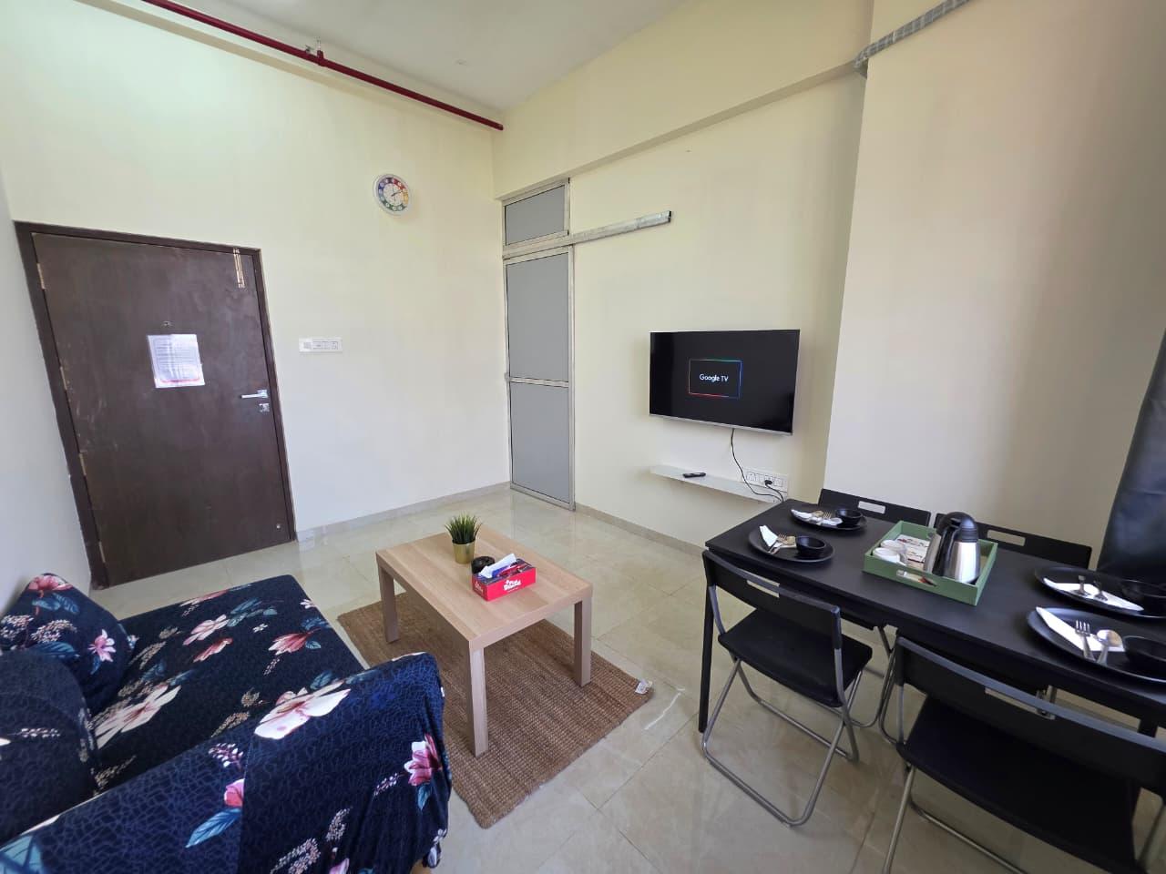 1Br Aprt Near Phoenix Mall Lower Parel (1603)